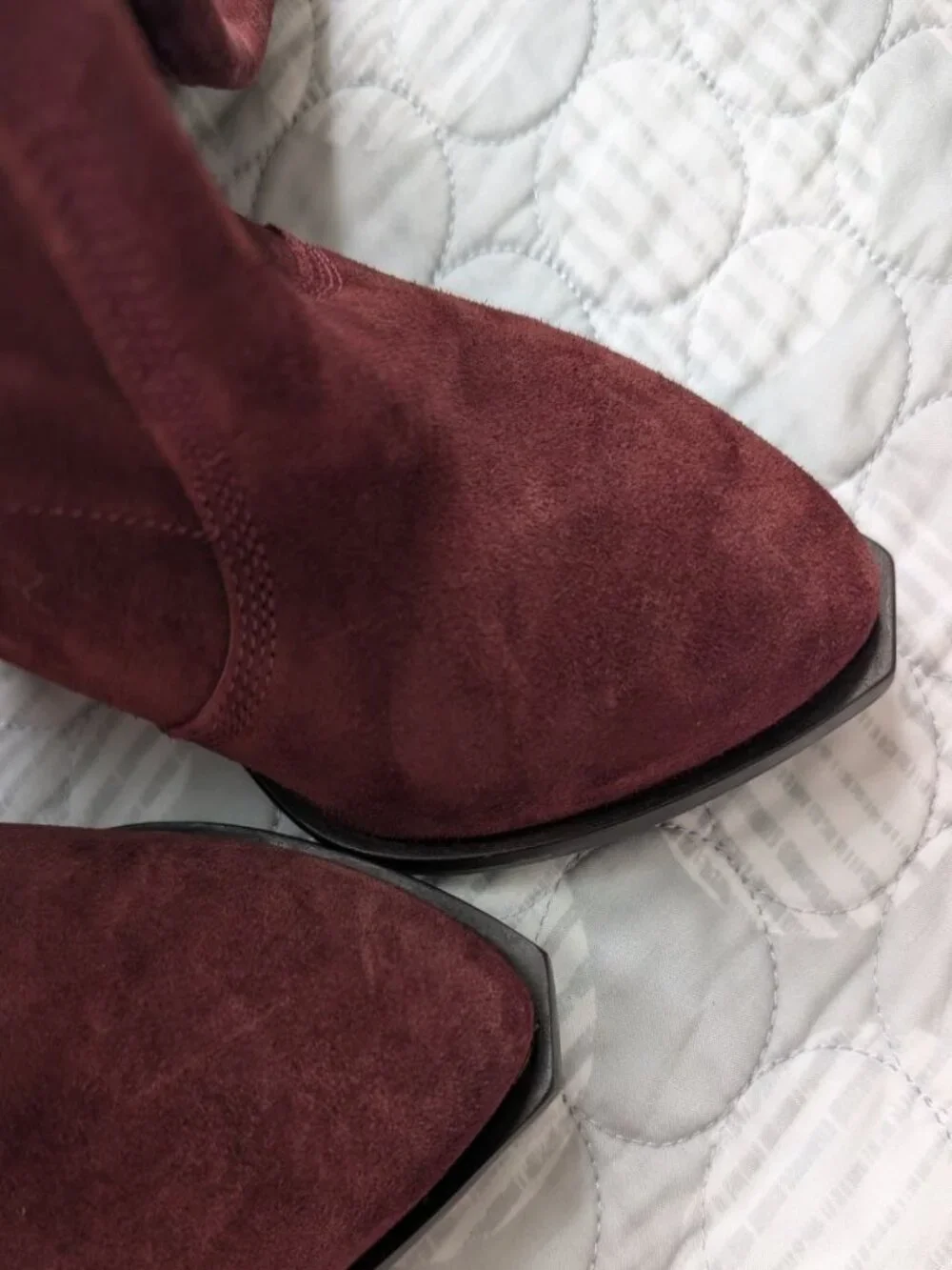 Free People Triple Crown Over The Knee Boots Burgundy Suede Western Size 7 NEW